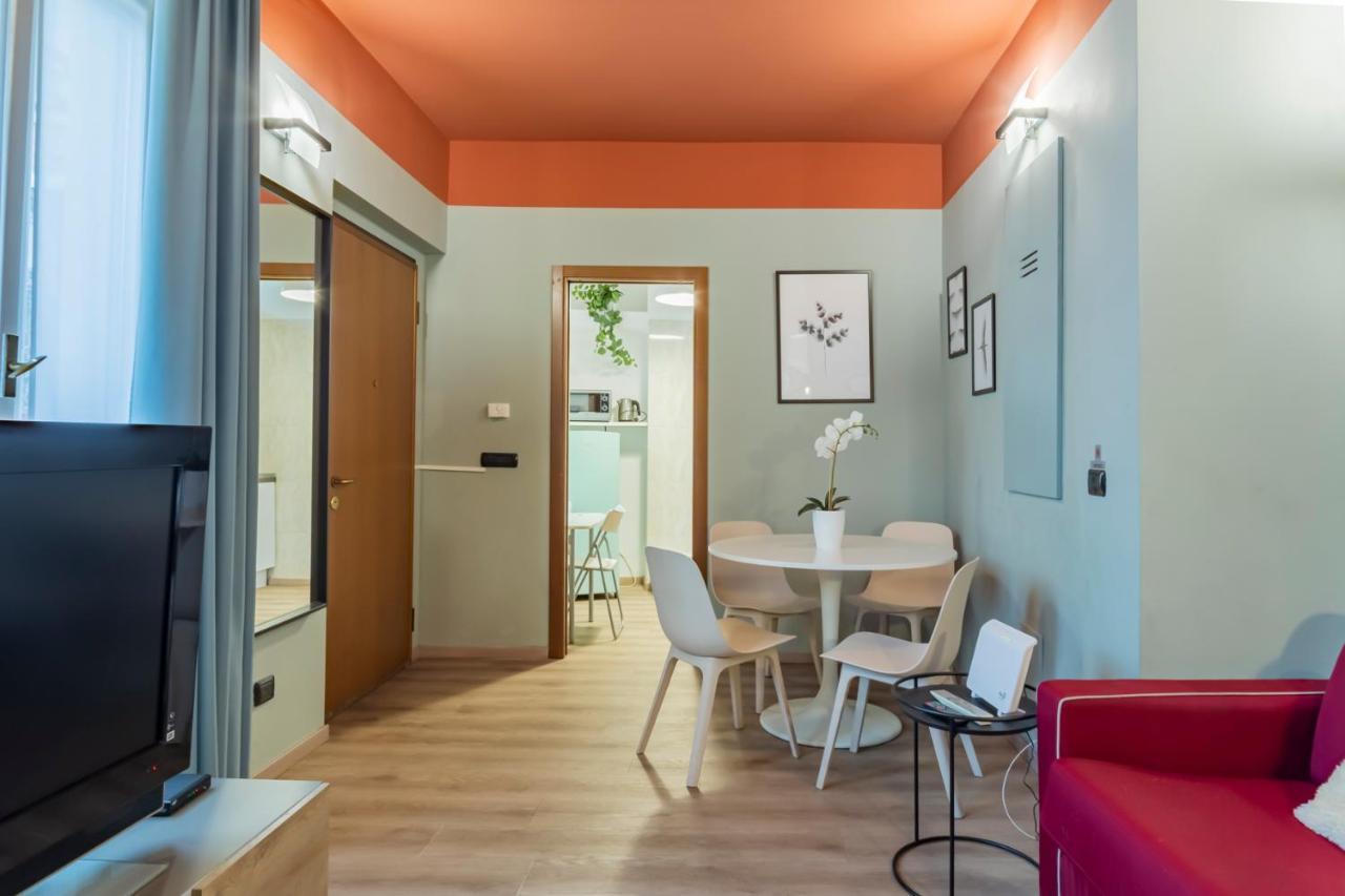 View Luxury Duomo Apartment Milan Exterior photo