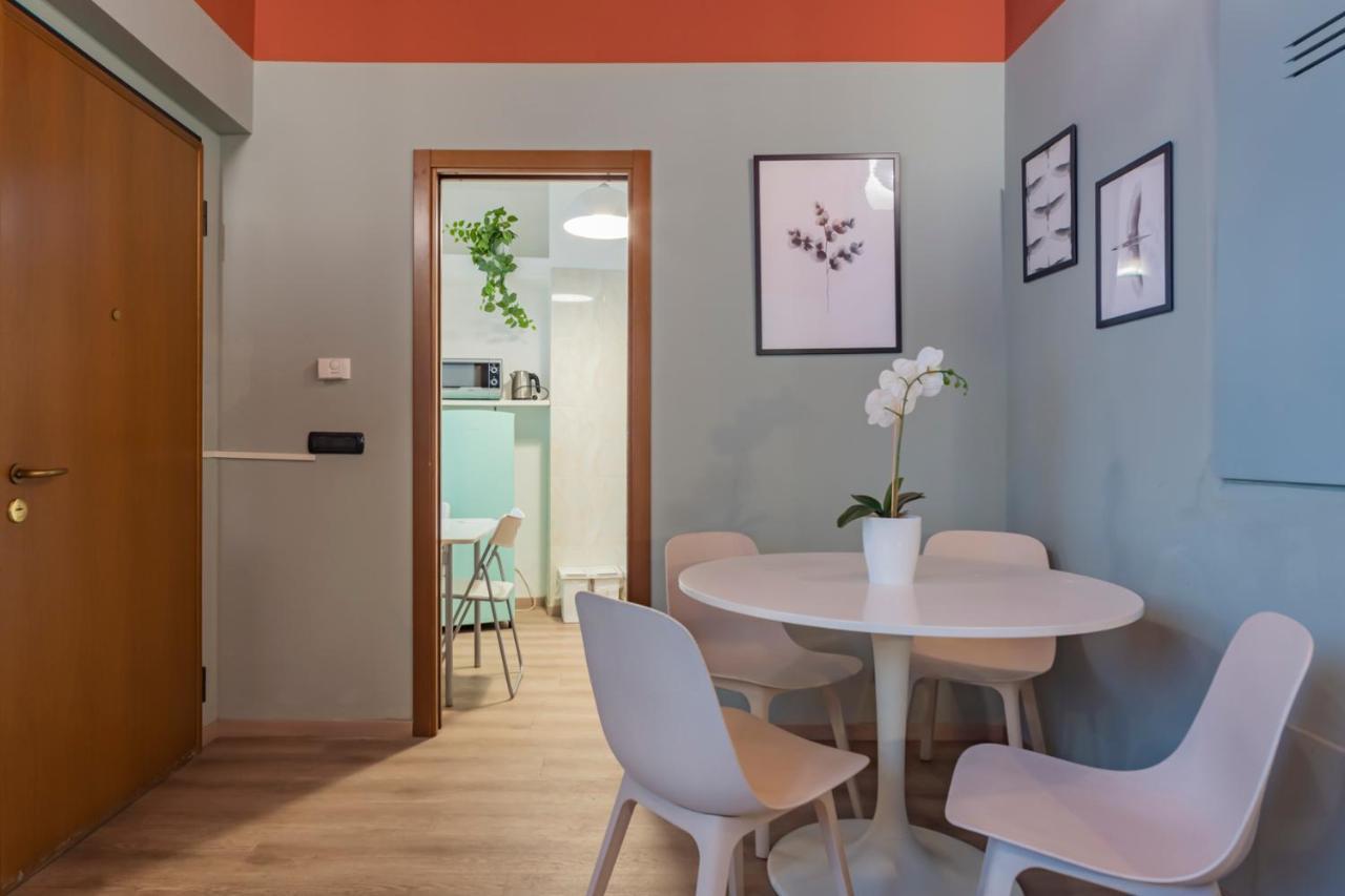 View Luxury Duomo Apartment Milan Exterior photo
